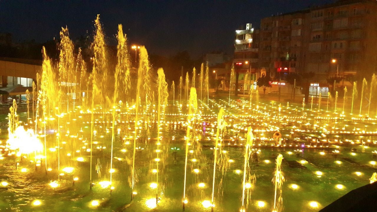 Aydın Kent Meydanı